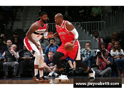 NBA精彩回放：湖人闪耀中心舞台